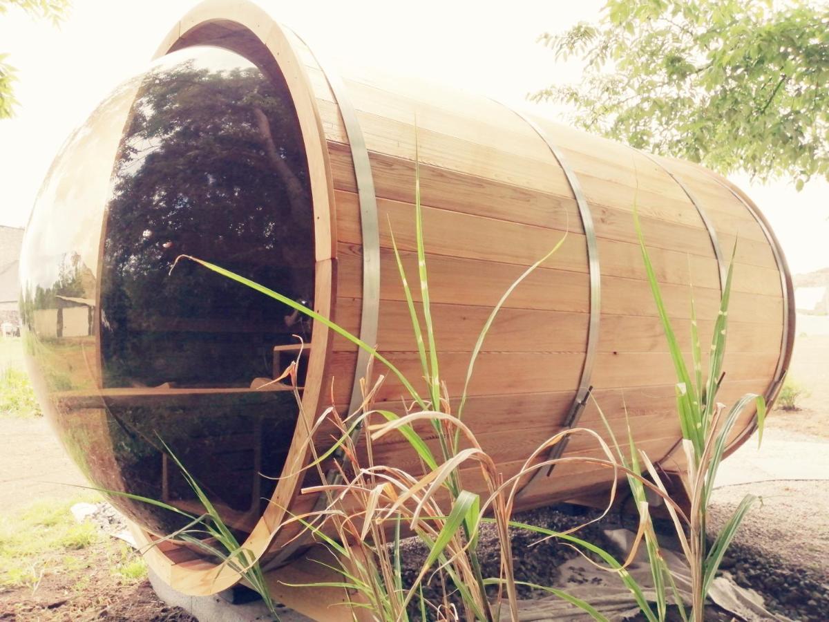 Le Domaine De Pivette Chambre Climatisee Et Insolite Avec Terrasse Privative 阿夫朗什 外观 照片